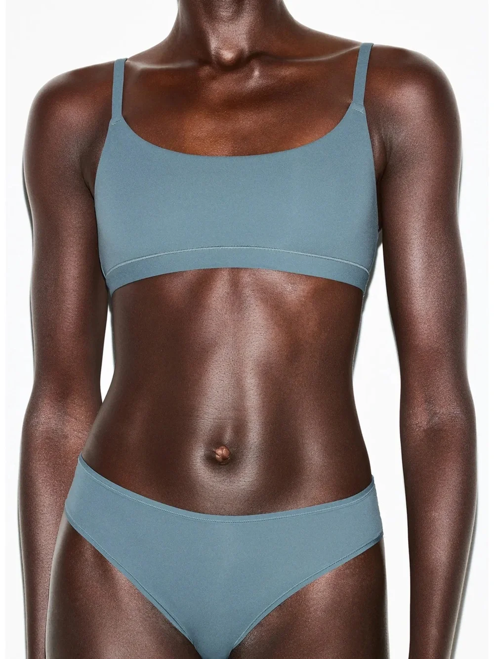 Skims fits everybody scoop bralette and cheeky brief
